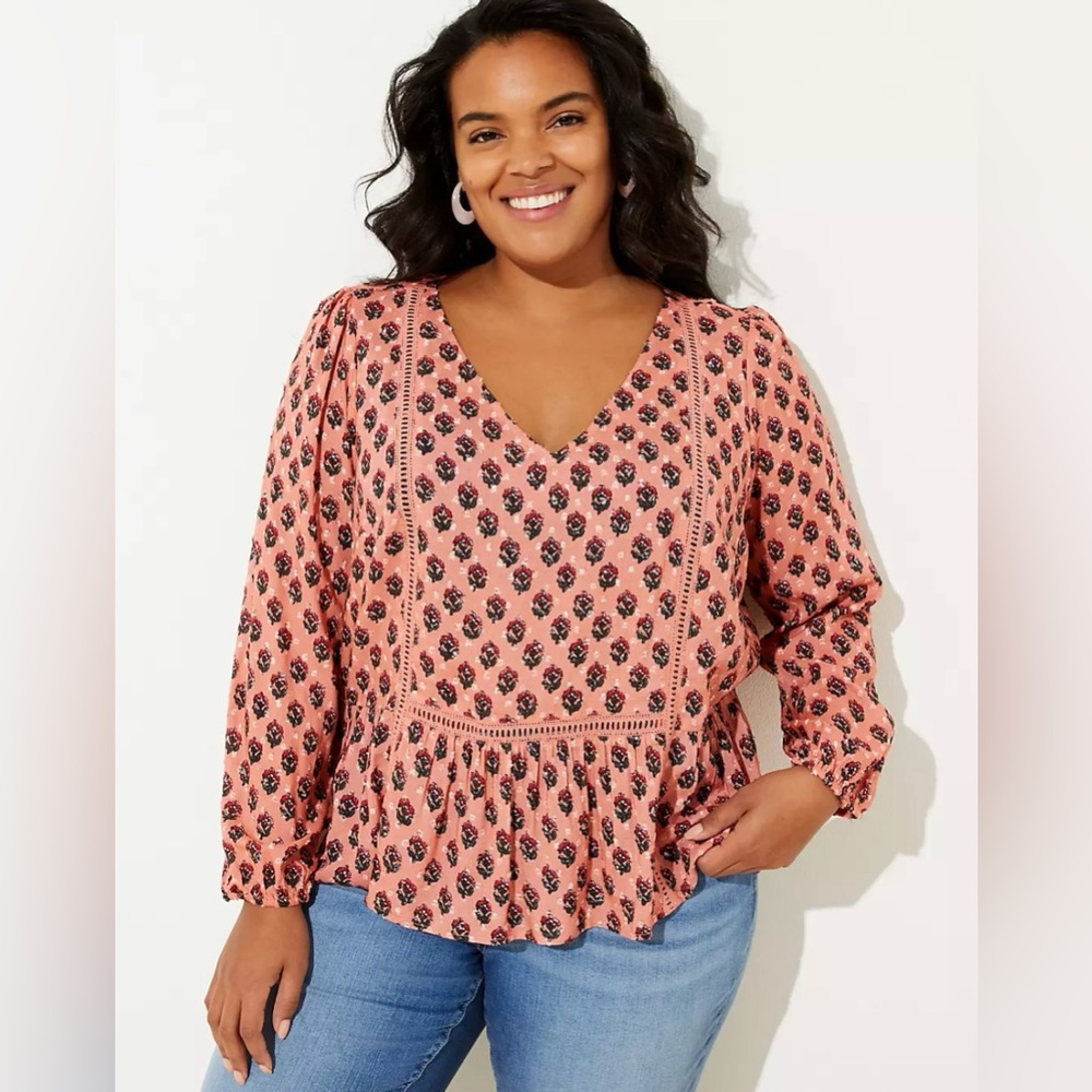 LOFT PLUS Floral V-Neck Peplum Top - Size 14